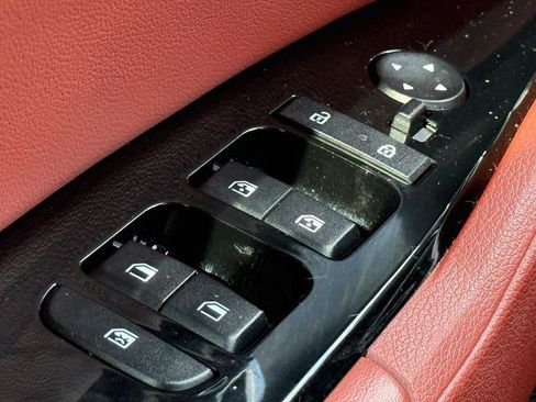 Used 2024 Kia Sportage SX FWD image 17