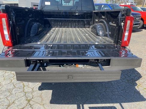 New 2026 Ford F250 XL w/ STX Appearance Package AWD/4WD image 9