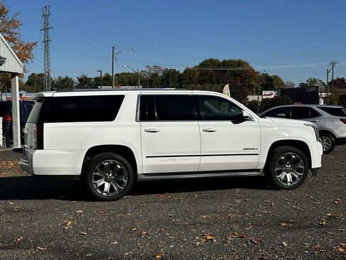 Used 2015 GMC Yukon XL Denali w/ Touring Package image 10
