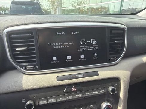 Used 2021 Kia Sportage LX FWD image 20