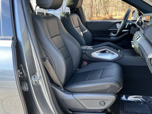Certified 2023 Mercedes-Benz GLS 450 4MATIC image 27