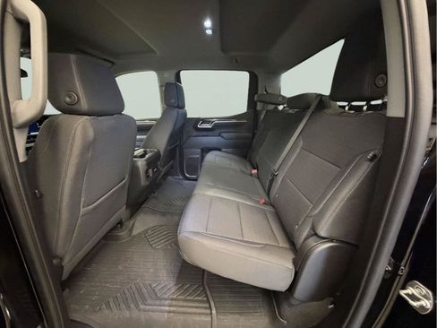 Used 2024 Chevrolet Silverado 1500 LT AWD/4WD image 29