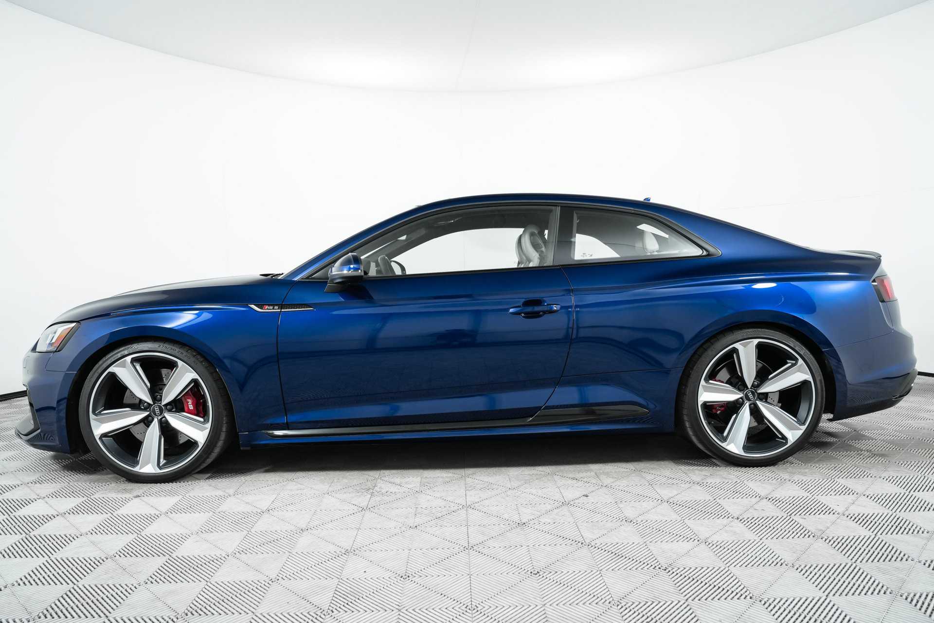 Used 2018 Audi RS 5 w/ Dynamic Package AWD/4WD image 4