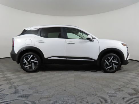 Certified 2025 Nissan Kicks SV w/ SV Premium Package image 42