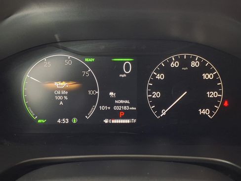 Used 2025 Honda CR-V Sport Touring image 17