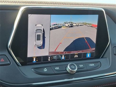 Used 2021 Chevrolet Blazer RS w/ Enhanced Convenience Package image 17