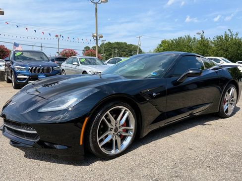 Used 2015 Chevrolet Corvette Stingray Coupe w/ 3LT Preferred Equipment Group RWD image 15