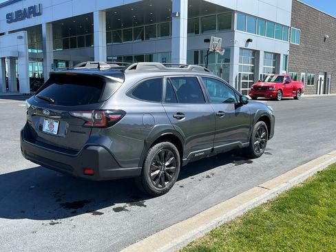 Certified 2025 Subaru Outback Onyx Edition AWD/4WD image 7