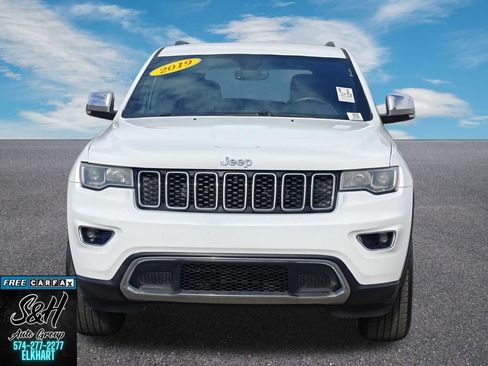 Used 2019 Jeep Grand Cherokee Limited AWD/4WD image 12