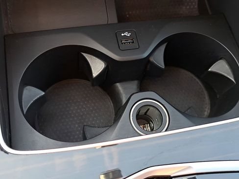 Used 2025 BMW X5 xDrive50e image 27