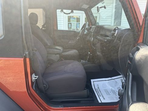 Used 2014 Jeep Wrangler Sport AWD/4WD image 11