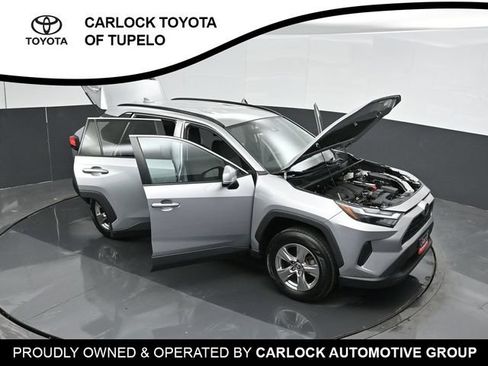 Used 2022 Toyota RAV4 XLE AWD/4WD image 37