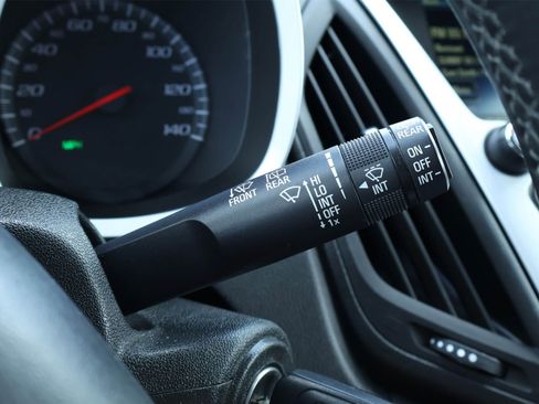 Used 2015 Chevrolet Equinox LTZ image 27