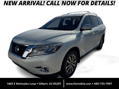 Used 2014 Nissan Pathfinder SL w/ SL Tech Package