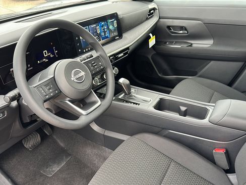 New 2026 Nissan Kicks S image 9