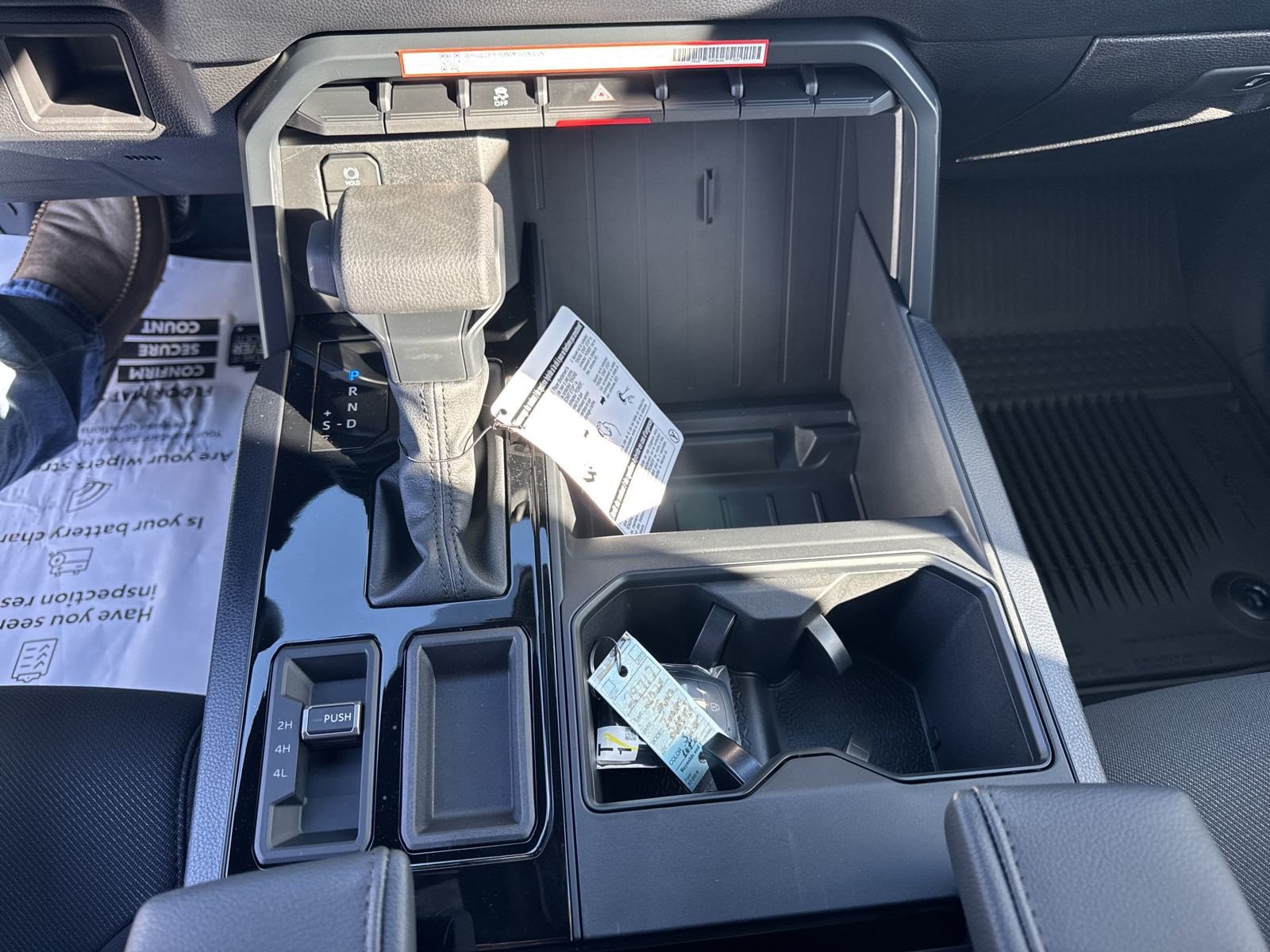 New 2025 Toyota Tundra SR w/ SR Tow Package AWD/4WD image 20