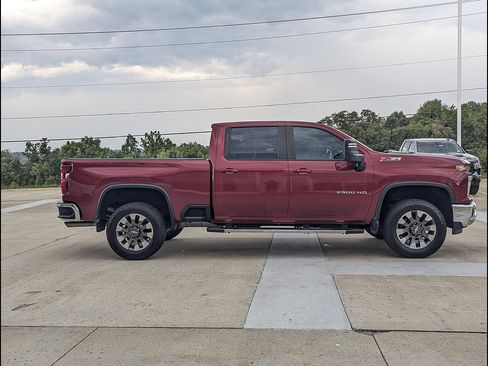 Used 2024 Chevrolet Silverado 2500 LT w/ All Star Edition AWD/4WD image 7