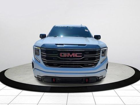 Used 2023 GMC Sierra 1500 AT4 w/ Technology Package AWD/4WD image 8
