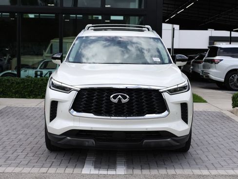 Certified 2025 INFINITI QX60 Sensory w/ Vision Package AWD/4WD image 3