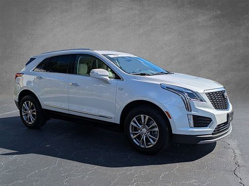 Certified 2022 Cadillac XT5 Premium Luxury image 7