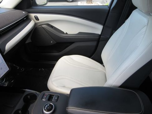 Certified 2023 Ford Mustang Mach-E Premium RWD image 22