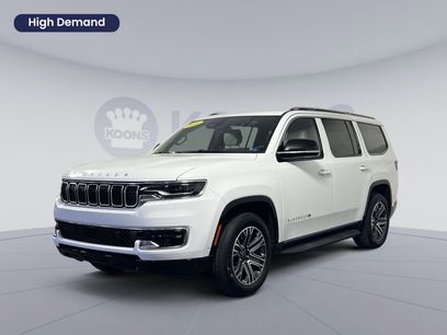 Used 2025 Jeep Wagoneer 4WD