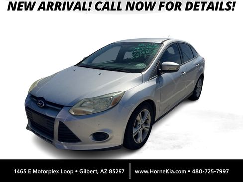 Used 2014 Ford Focus SE image 1