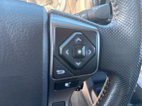 Used 2023 Toyota Tacoma SR5 image 21