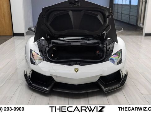 Used 2017 Lamborghini Aventador LP 700-4 AWD/4WD image 88