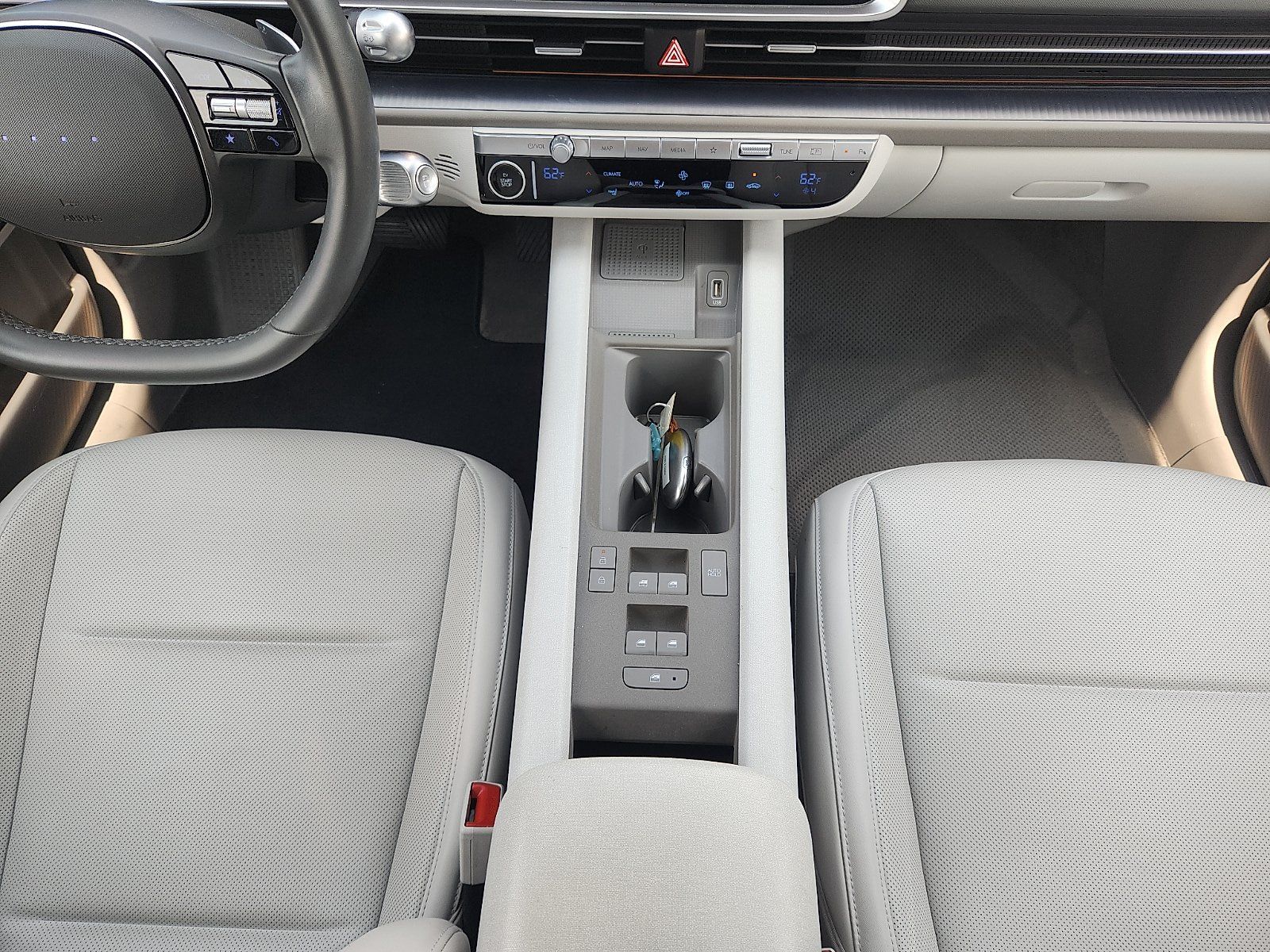 Certified 2023 Hyundai Ioniq 6 SEL w/ Cargo Package AWD/4WD image 18