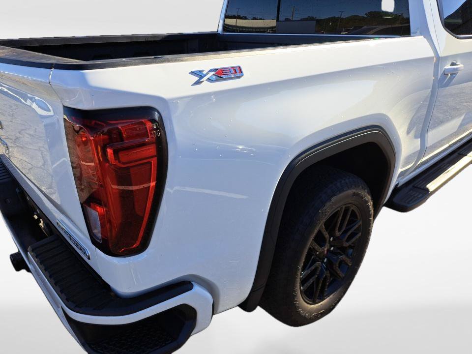 Used 2024 GMC Sierra 1500 Elevation w/ Elevation Premium Package AWD/4WD image 17