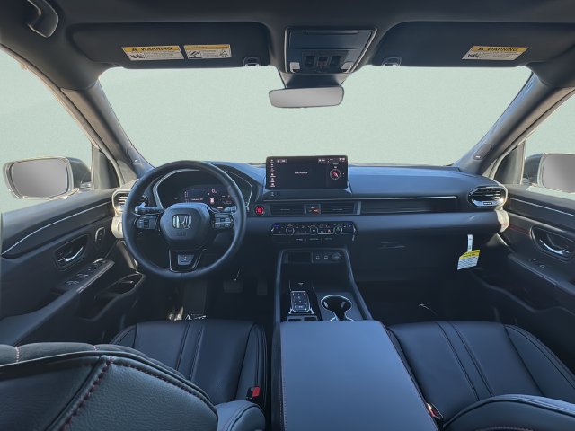 Certified 2026 Honda Pilot Black Edition image 3
