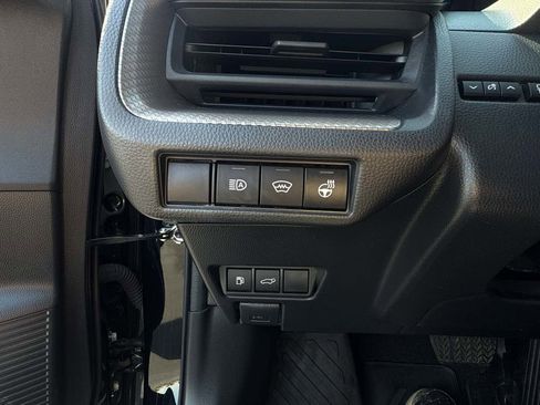 Used 2023 Toyota Prius Limited AWD/4WD image 14