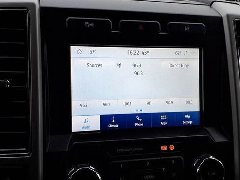 Used 2020 Ford F250 Lariat w/ Snow Plow Prep Package AWD/4WD image 21