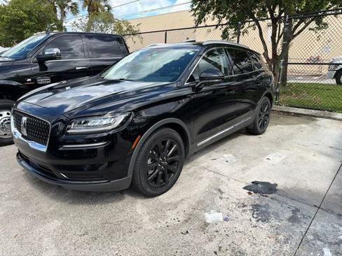 Used 2023 Lincoln Nautilus Reserve w/ Monochromatic Package FWD image 1