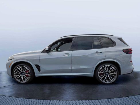 New 2026 BMW X5 sDrive40i w/ M Sport Package RWD image 3