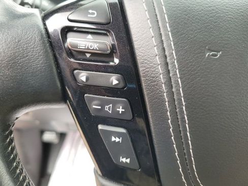Used 2021 Nissan Armada Platinum w/ Captain's Chairs Package RWD image 14