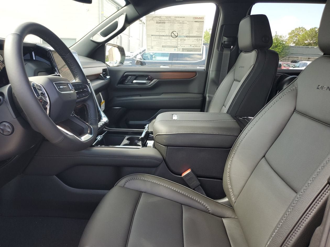 New 2026 GMC Yukon Denali RWD image 19