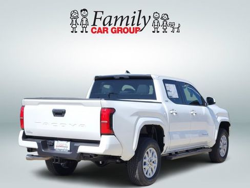 New 2026 Toyota Tacoma SR5 RWD image 4