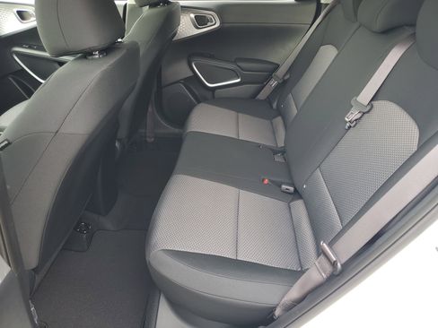 Used 2025 Kia Soul LX image 26