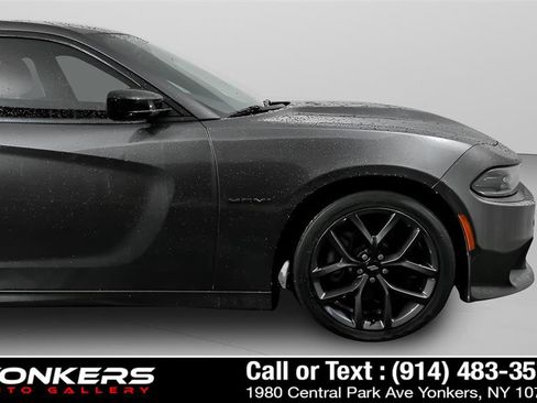 Used 2021 Dodge Charger R/T w/ Blacktop Package RWD image 21