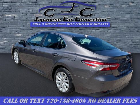 Used 2019 Toyota Camry LE FWD image 5