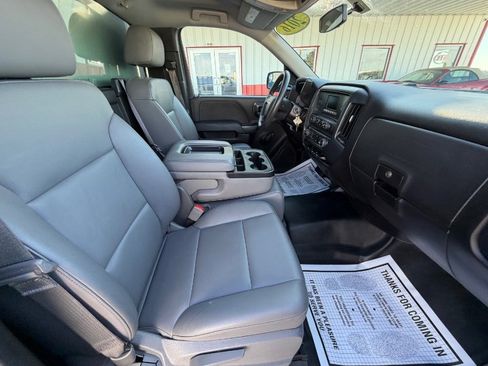 Used 2016 Chevrolet Silverado 1500 W/T image 9
