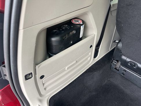 Used 2014 Dodge Grand Caravan SE w/ Quick Order Package 29E SE image 25