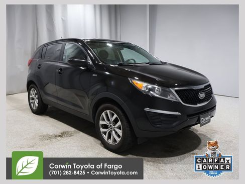 Used 2015 Kia Sportage LX image 1