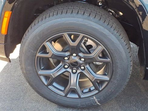 New 2026 Jeep Grand Wagoneer Limited image 20