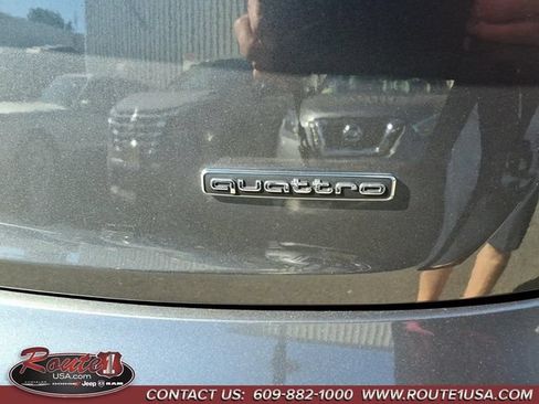 Used 2021 Audi Q5 e Premium Plus w/ Premium Plus Package AWD/4WD image 19