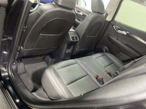 Used 2025 Buick Envision Preferred image 27