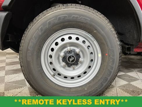 New 2025 Ford Bronco 4-Door image 13