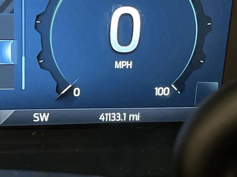 Used 2024 Ford F350 Platinum image 6